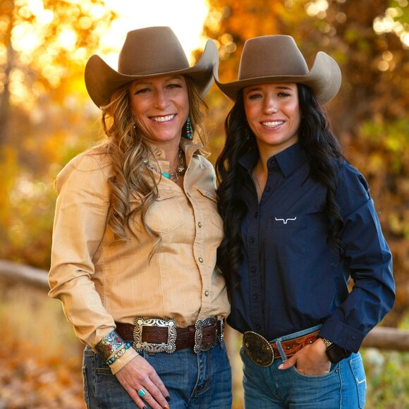 Meet your Posher, Rebecca and Katie Jo - Picture 1 of 16